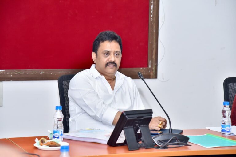 నానా పటేకర్, సింగీతం శ్రీనివాసరావు సినీ సేవలు చిరస్మరణీయం – ఏపీ ఫిల్మ్ డెవలప్‌మెంట్ కార్పొరేషన్ చైర్మన్ భరత్ భూషణ్, ఎండీ విశ్వనాథన్, బోర్డు సభ్యుల ఘన నివాళి
